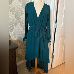 Miss Avenue Green Hi Lo Long Sleeve Dress